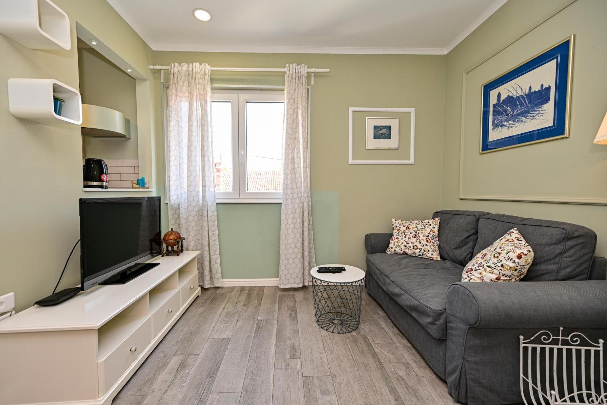 Apartment Dantes